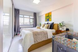Blk 240 Pasir Ris Street 21 (Pasir Ris), HDB Executive #561161321